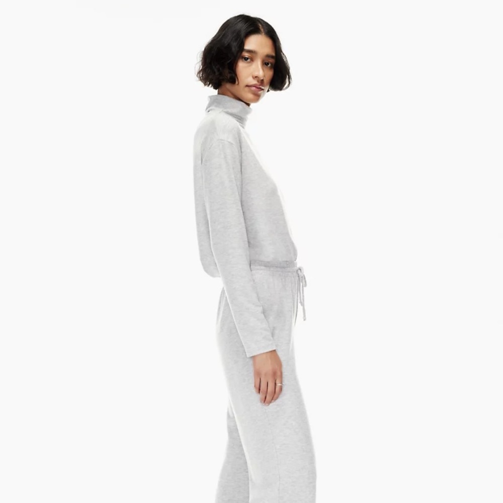 NWT Aritzia Wilfred Free Mars Slouchy Turtleneck in Black - Picture 5 of 9